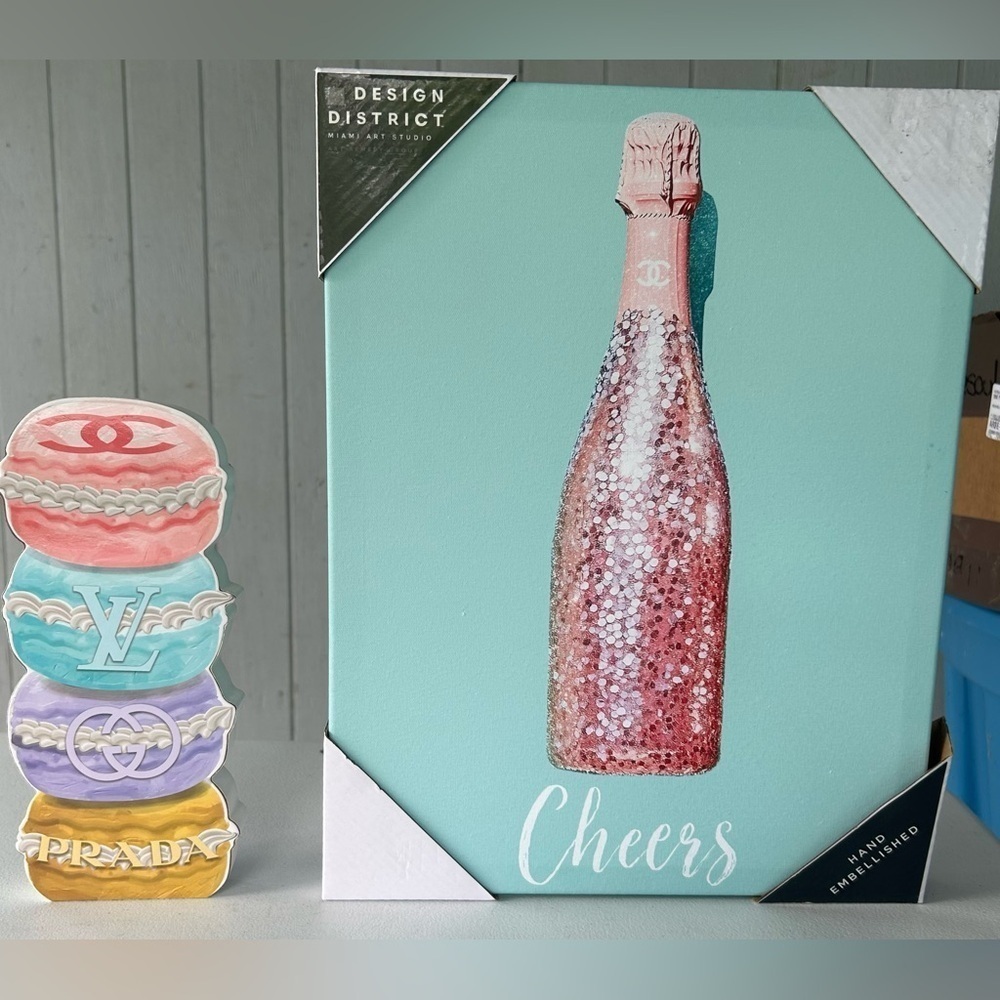 NEW!District Cheers Canvas Art - Chanel Pink & Green Wine Bottle-Wood Doughnut - Picture 3 of 10